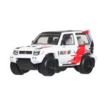 Mattel Hot Wheels: Premium Cars - Boulevard Hw Mitsubishi Pajero Evolution (JBL26)